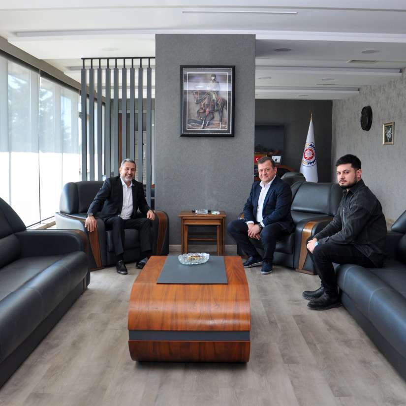 AK Parti Çorum Milletvekili Aday Adayı Mehmet Vahdettin Küçükbenli'ye, Yönetim Kurulu Başkanımız Çetin Başaranhıncal'a yapmış olduğu ziyaret için teşekkür ederiz.