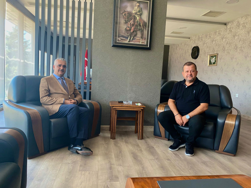 AK Parti Çorum Milletvekili Ahlatcı'dan TSO Başkanımız Başaranhıncal’a Ziyaret