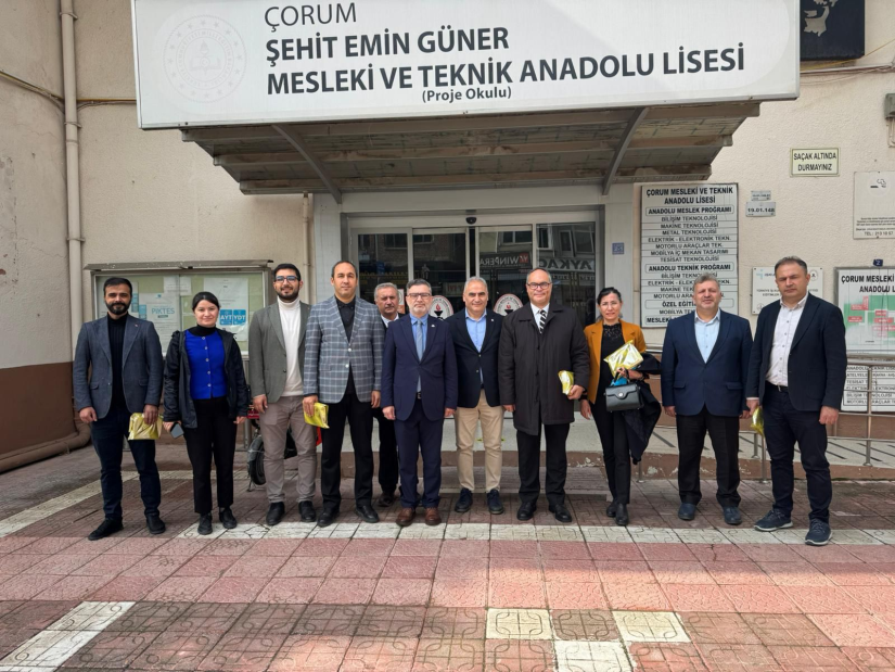 Hitit Üniversitesi ile Şehit Emin Güner Mesleki ve Teknik Anadolu Lisesi Proje Okulumuz arasında eğitim alanında iş birliği olanaklarının değerlendirilmesine yönelik toplantı