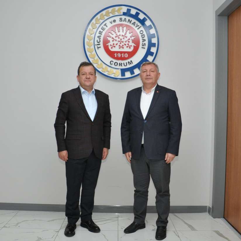 Osmancık Belediye Başkanı Ahmet Gelgör, Yönetim Kurulu Başkanımız Çetin Başaranhıncal'a hayırlı olsun ziyaretinde bulundu.